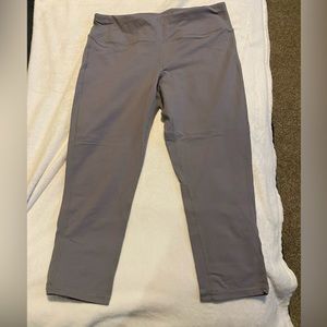 Oalka Capri Workout Leggings